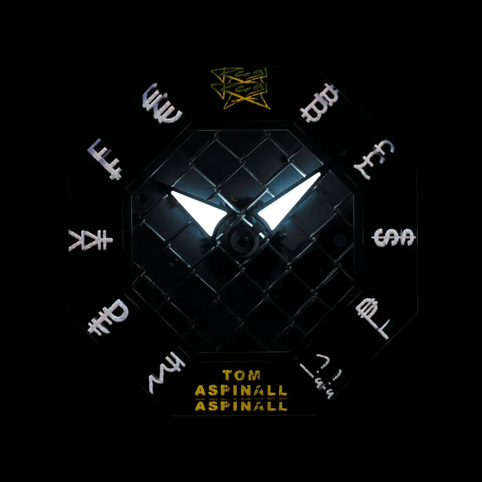 Signature dial glowing in the dark